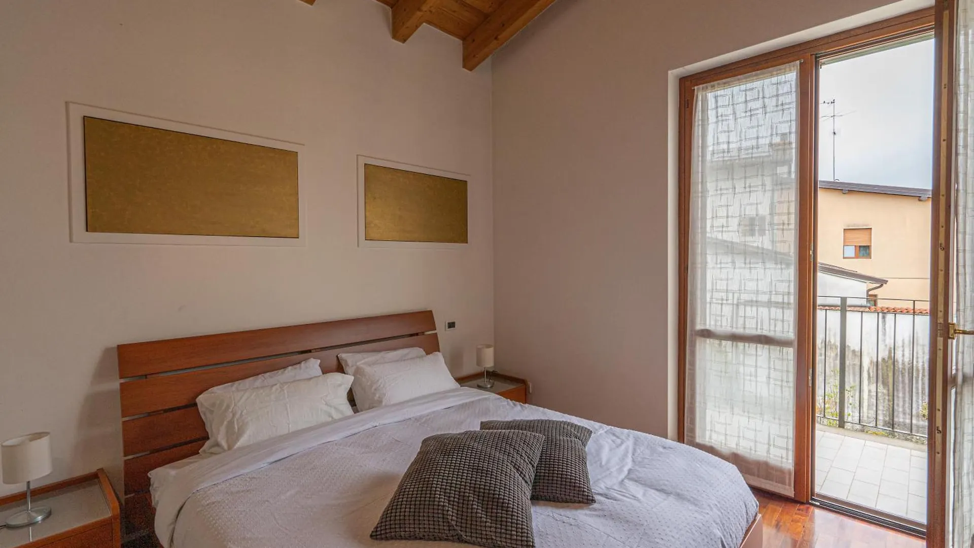 Bgy Airport House-8 Minuti Dall'Aeroporto Orio al Serio Apartman